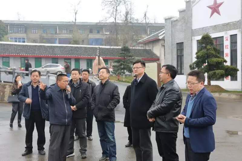 貴州省住建廳廳長張鵬一行來朱砂古鎮(zhèn) 檢查指導