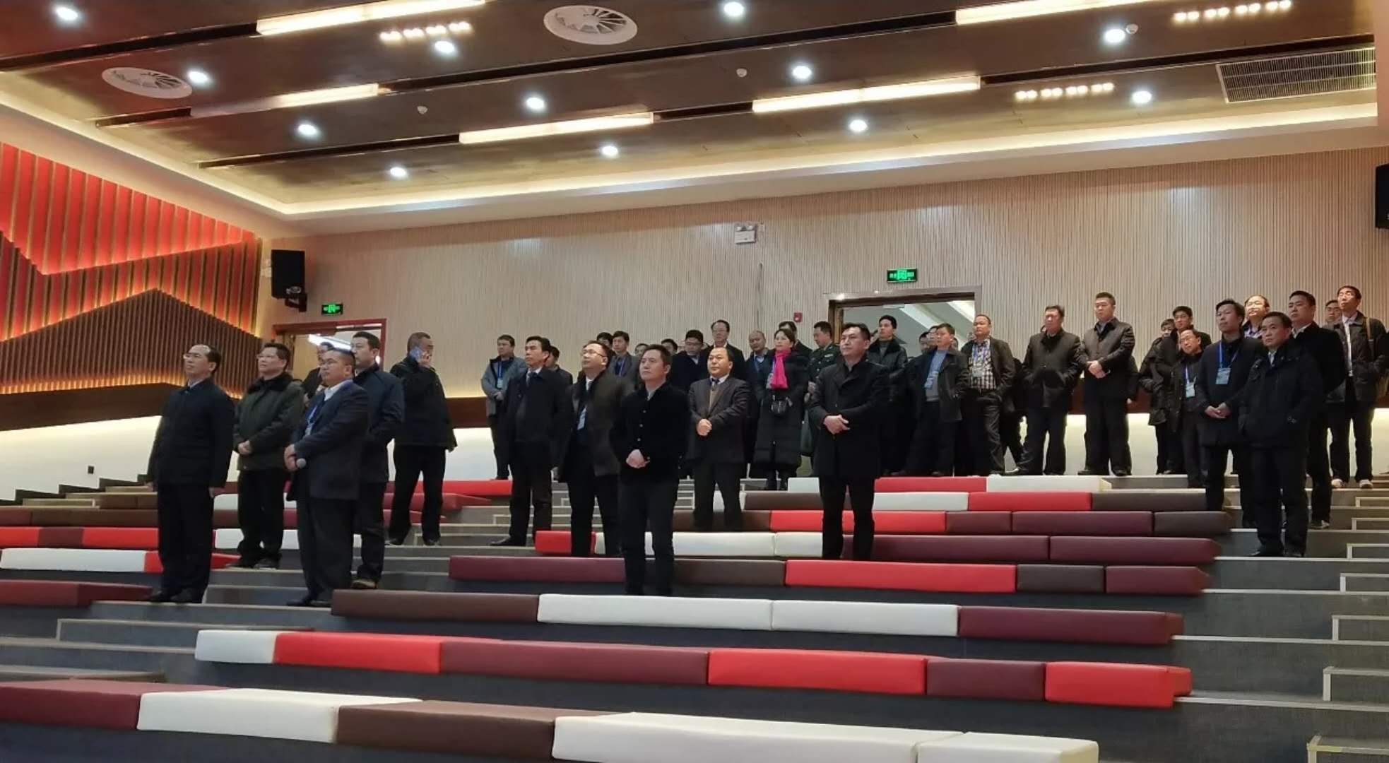 貴州省銅仁市萬山區(qū)現(xiàn)場觀摩團考察朱砂古鎮(zhèn)